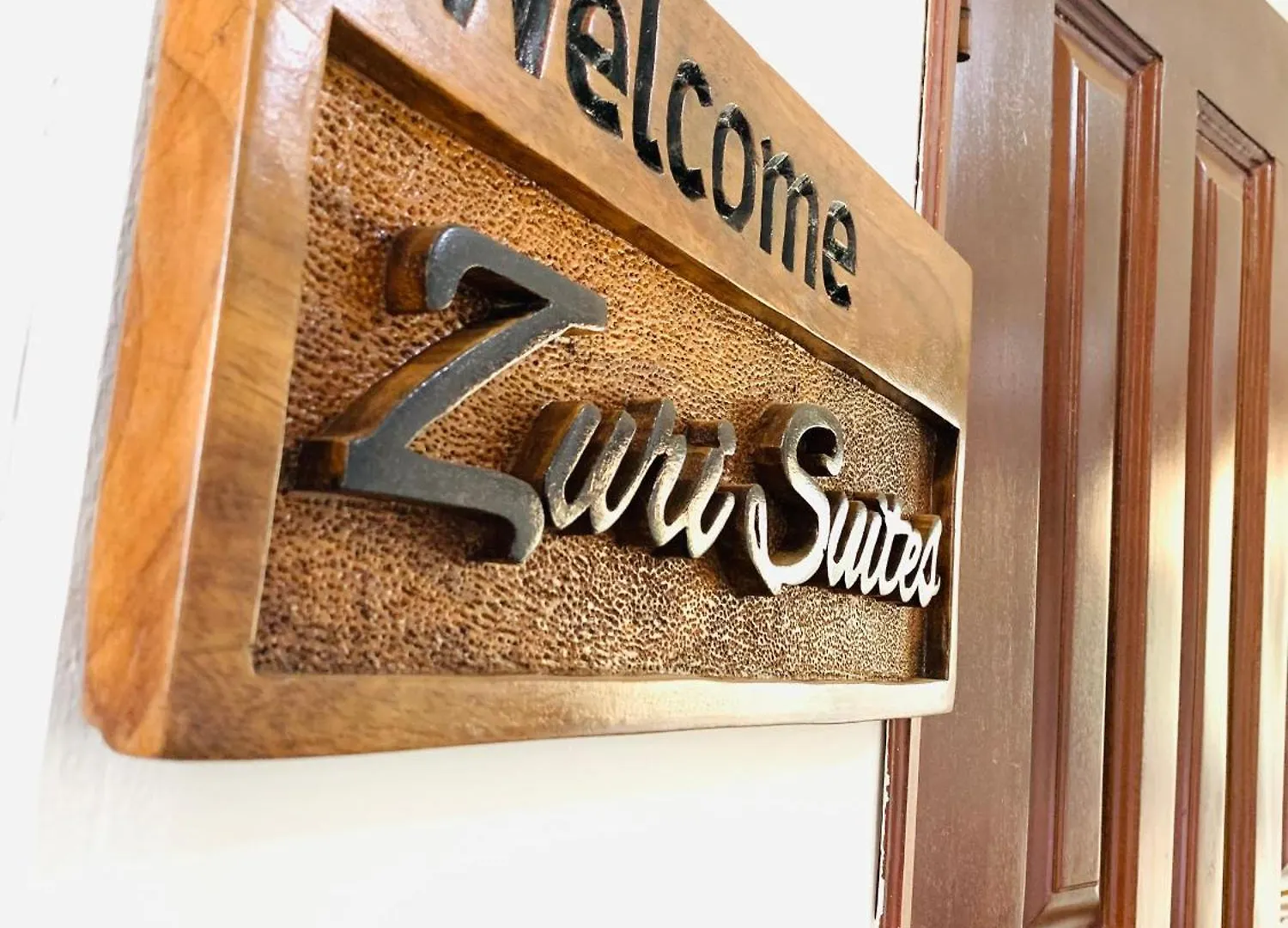 Zuri Suites Kampala Apartment